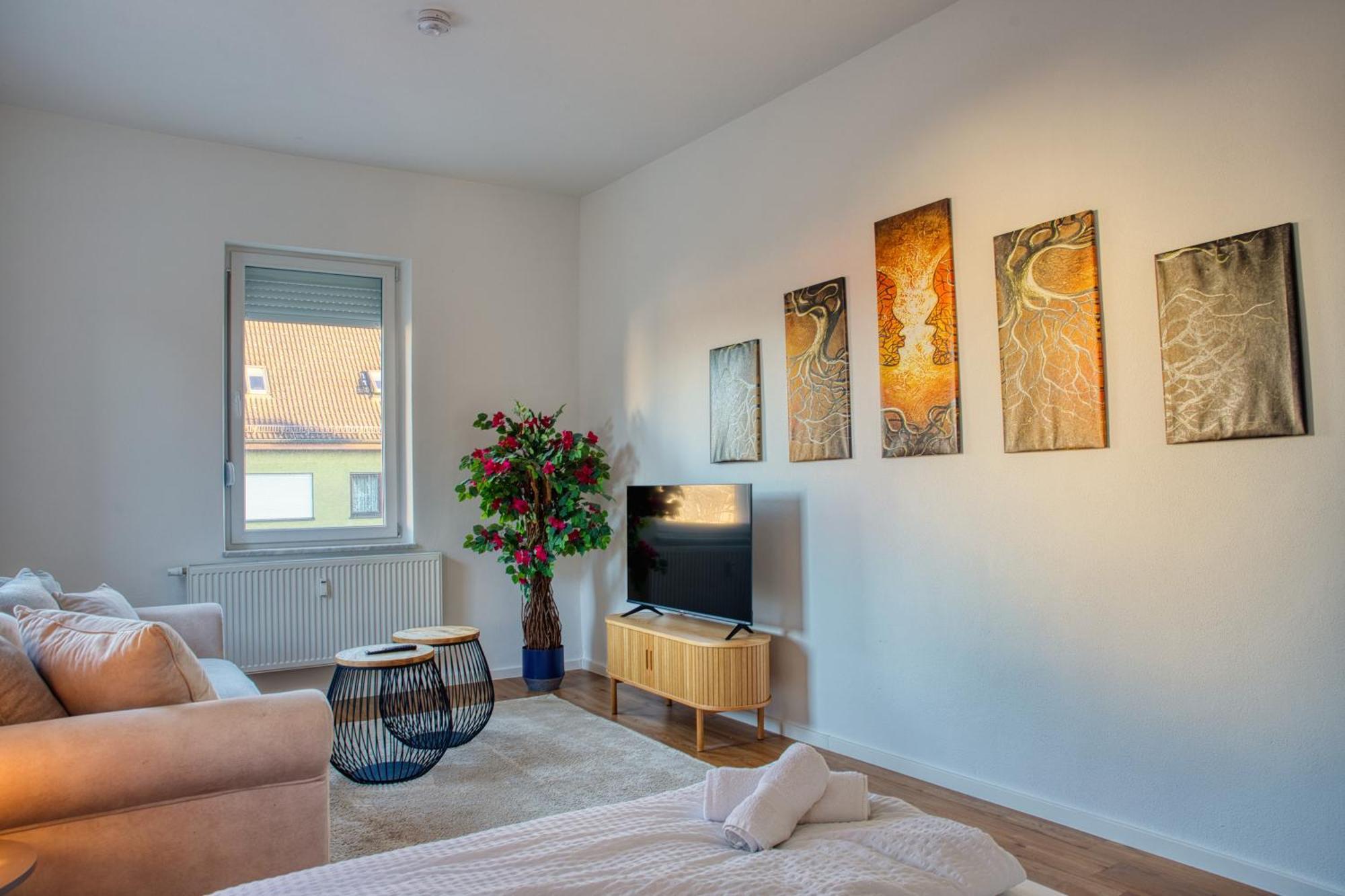 Ferienwohnung Wen Bhf Neu & Zentral In Weiden Fuer Bis Zu 6 Personen Weiden in der Oberpfalz Exterior foto